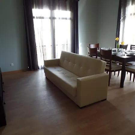 Center Apartahotel 3*