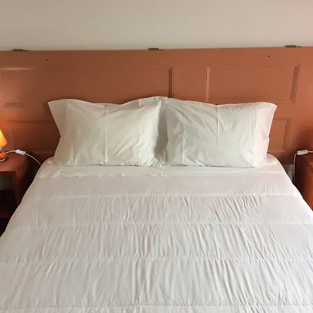 Center 3* Horta (Azores)