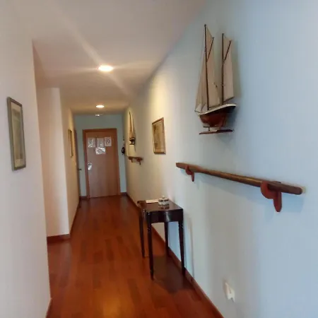 Center Apartahotel 3*